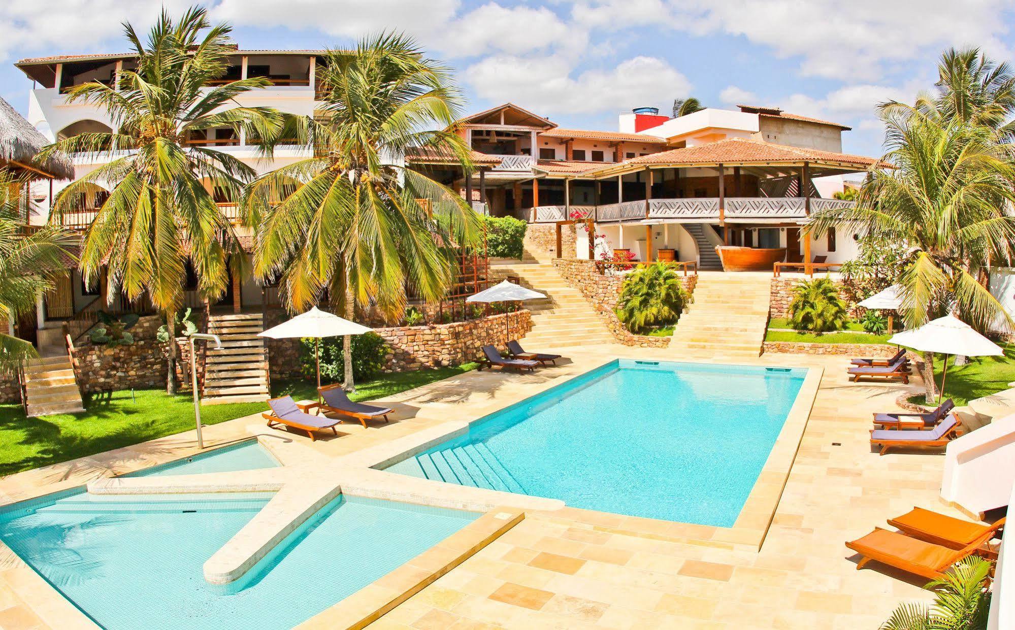 Hotel & Pousada Tatajuba Canoa Quebrada Exterior photo